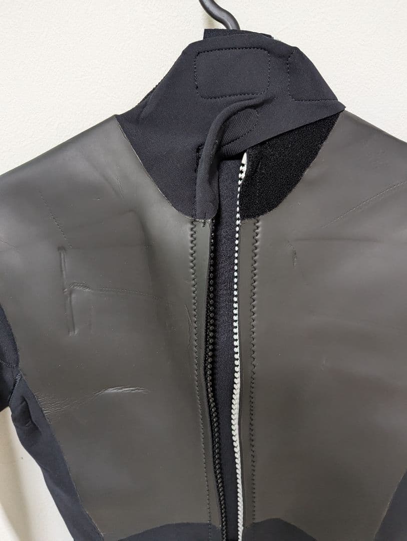 新品未使用 TCSS 海外Ssize 2ミリフルスーツ バックジップ