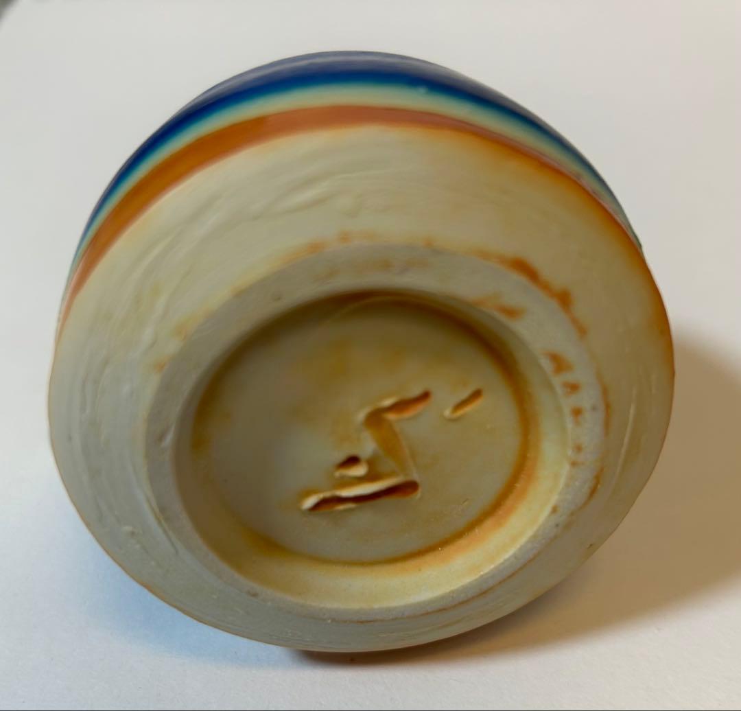青釉水滴