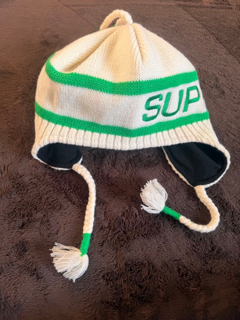 supreme earflap ニット帽 ビーニー 白
