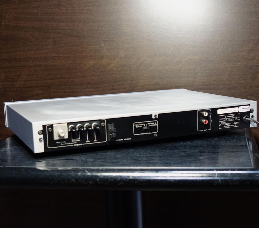 Pioneer F-120 FM/AMチューナー