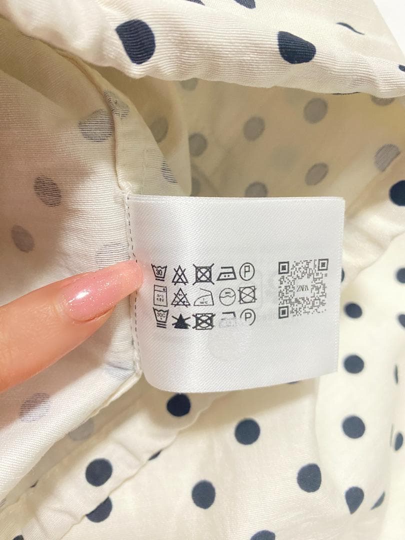 【即完品】美品✨ ZARA ドット柄パフジャケット 白色 XL 水玉柄