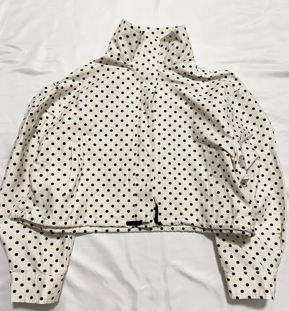 【即完品】美品✨ ZARA ドット柄パフジャケット 白色 XL 水玉柄