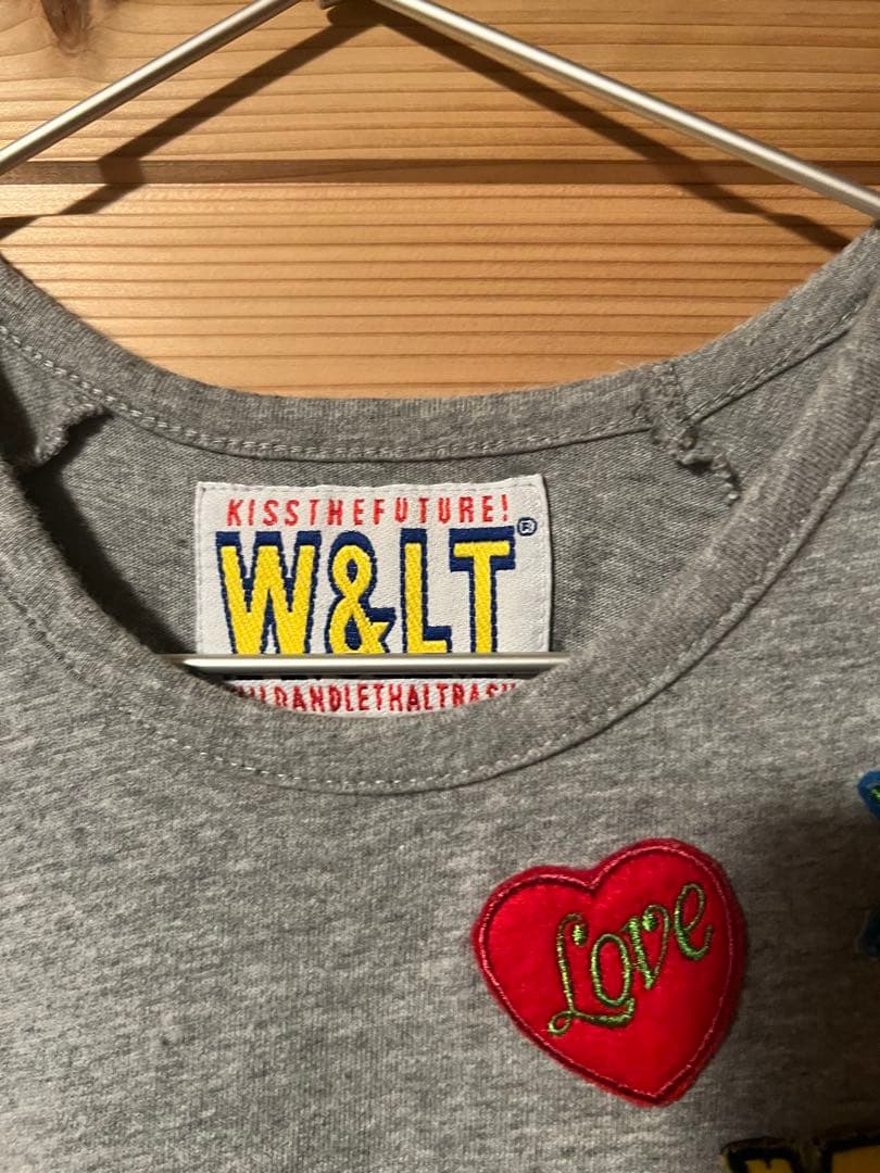 W&LT ワッペングレーTシャツ