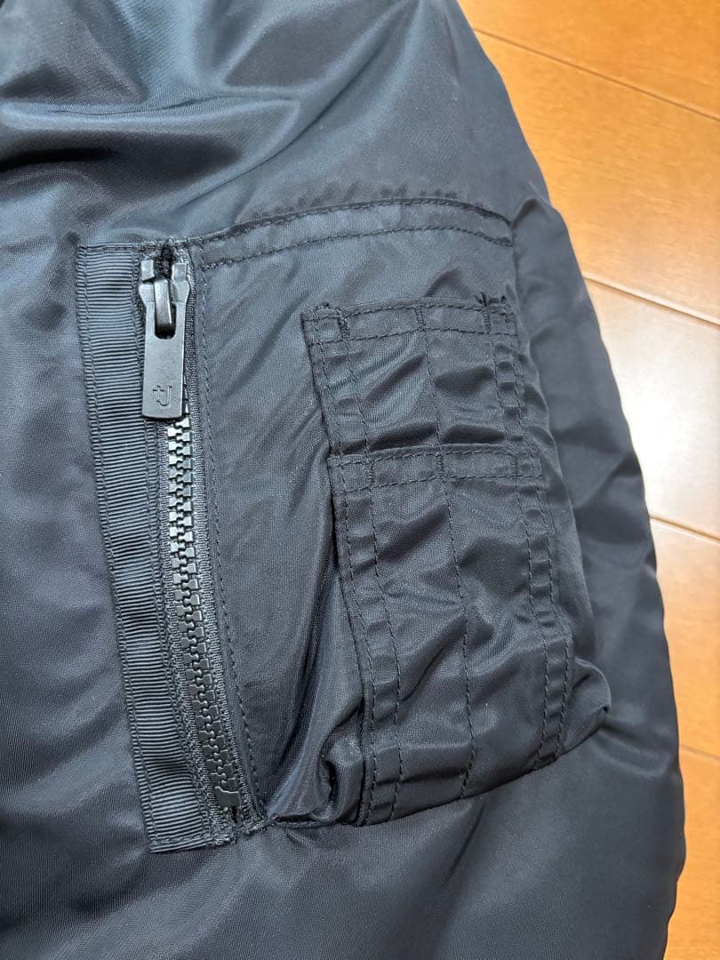 【美品】UNIQLO +J ハイブリッドダウンオーバーサイズMA-1 黒 XL