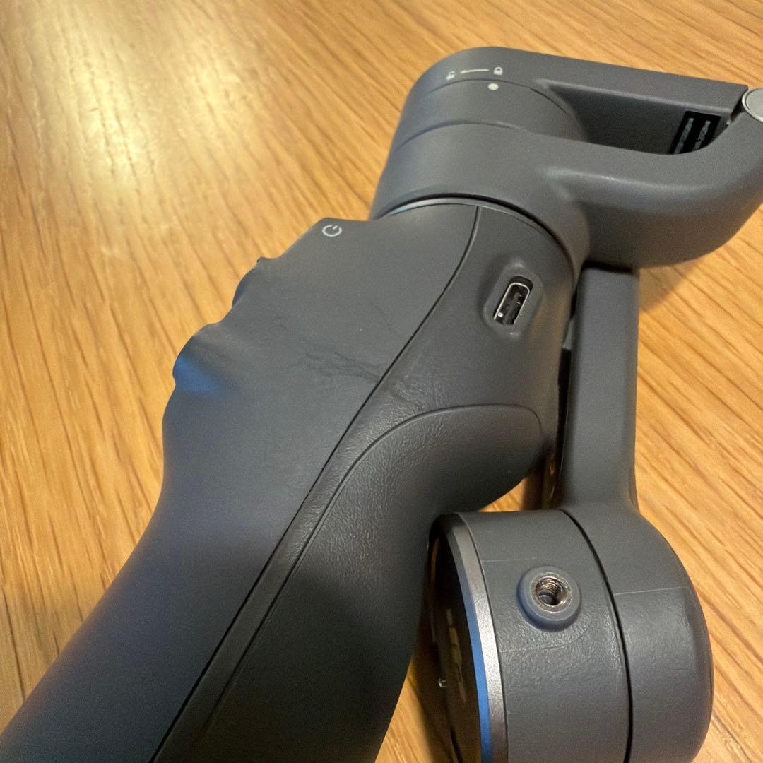 DJI Osmo Mobile 6スタビライザー