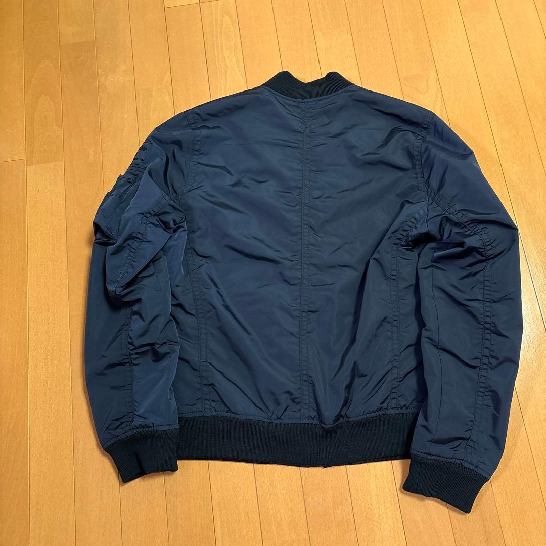 新品、未使用 アバクロンビー&フィッチ ネイビー MA-1 フライトジャケット