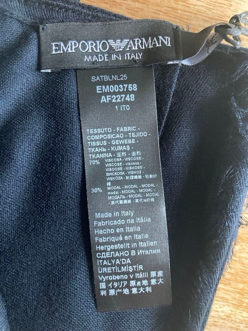 EMPORIO ARMANI ネイビー ストール
