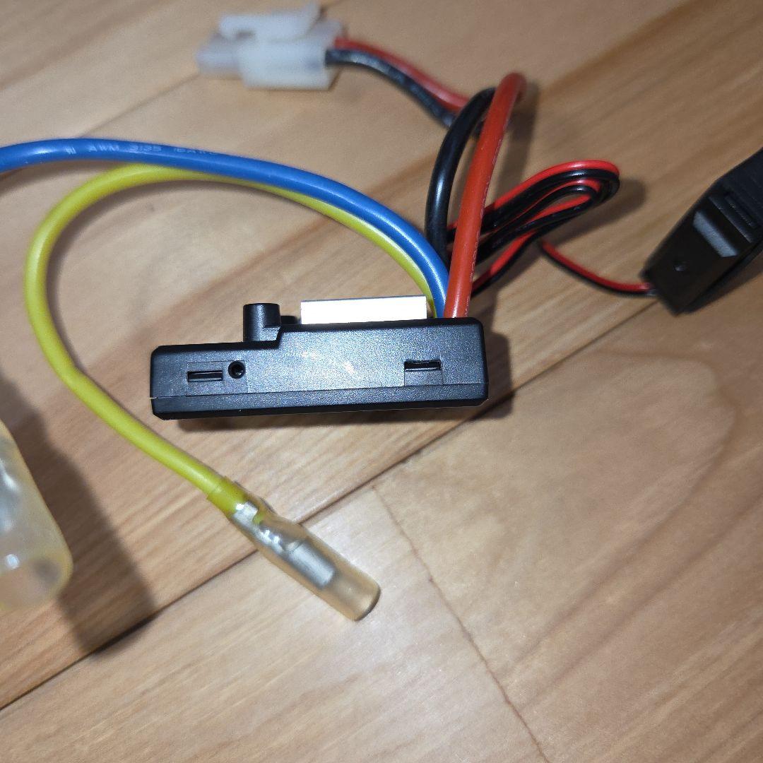 タミヤ　ファインスペック　2.4G 送信機、TRE01、TSU03セット中古