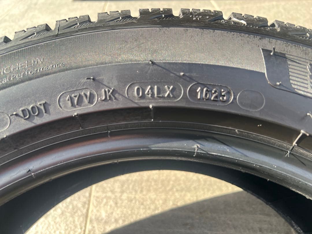 美品◆2023年◆バリ山195/60R16ミシュランX-ICEスタッドレス4本①