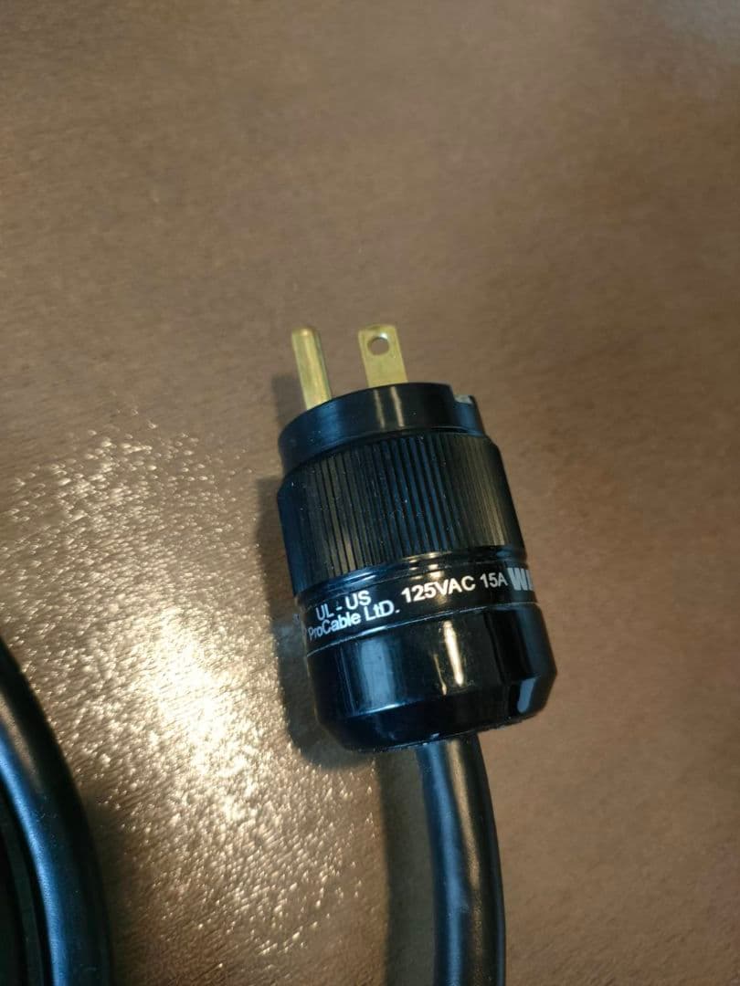 (WATTGATE)シールド電源ケーブル黒色プラグ2.0m