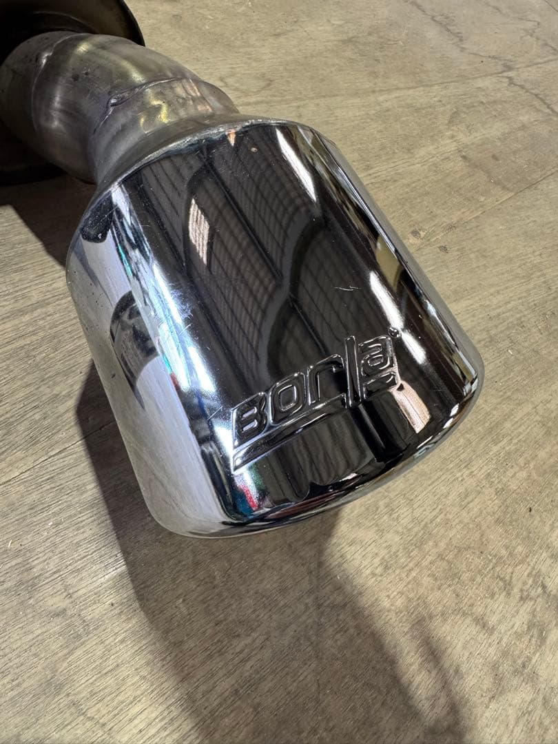 jeep グランドチェロキーSRT8 Borla ATAK マフラー