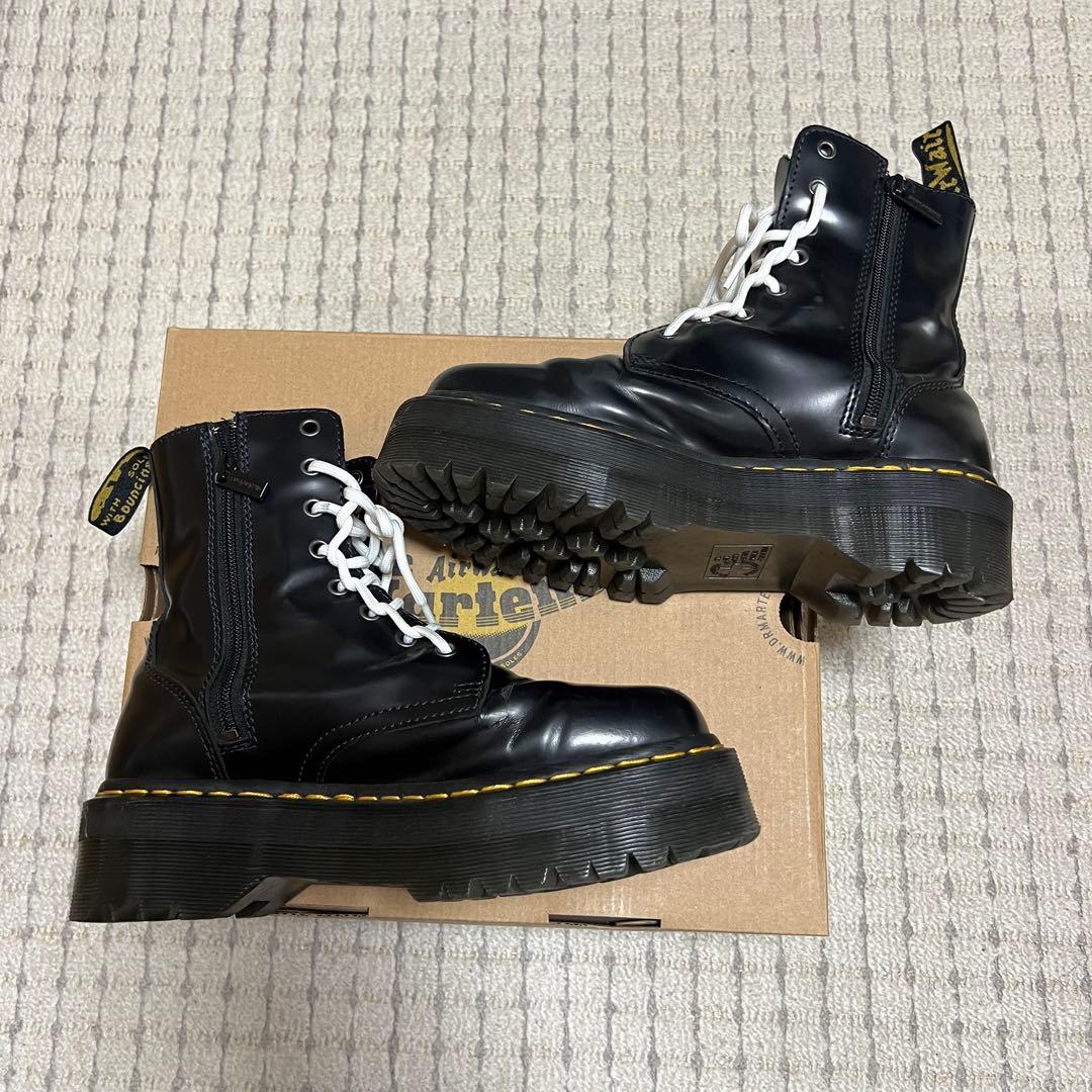 Dr. Martens Jadon (厚底)25センチ