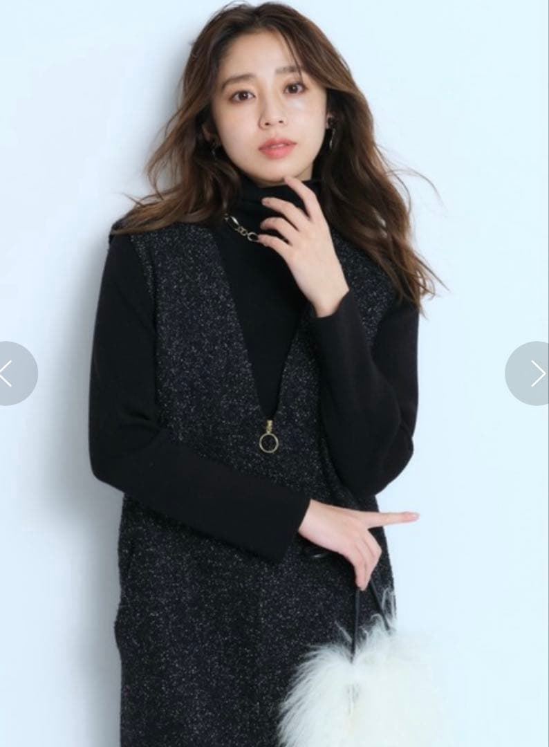 337【新品タグ付】JUSGLITTY リングファスナージャンスカ