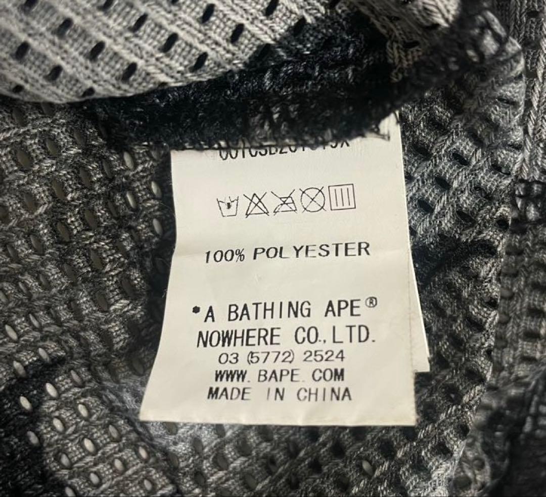 A BATHINGAPE ベイシングエイプ football Tシャツ 初代カモ