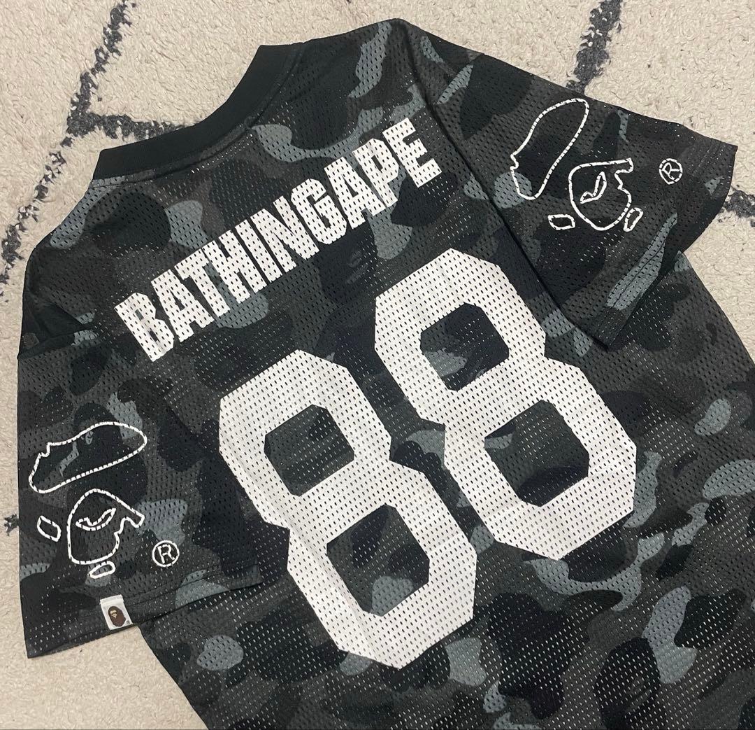 A BATHINGAPE ベイシングエイプ football Tシャツ 初代カモ