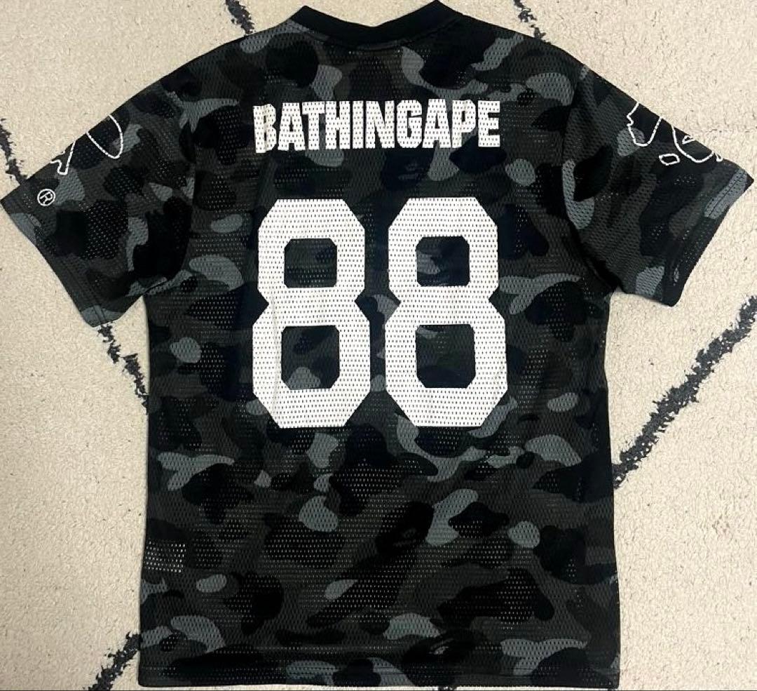 A BATHINGAPE ベイシングエイプ football Tシャツ 初代カモ