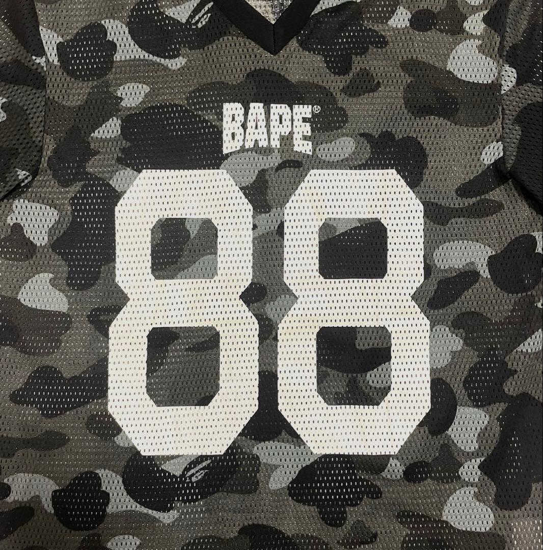A BATHINGAPE ベイシングエイプ football Tシャツ 初代カモ