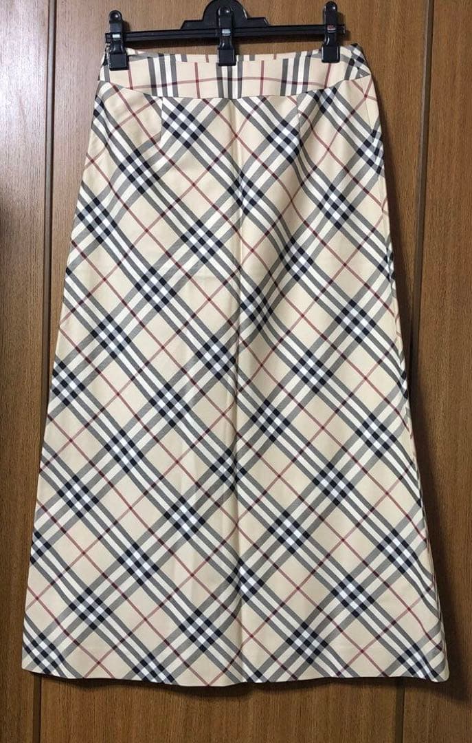 【新品未使用】⭐️Burberryバーバリー⭐️スカート⭐️バーバリーチェック⭐️40号