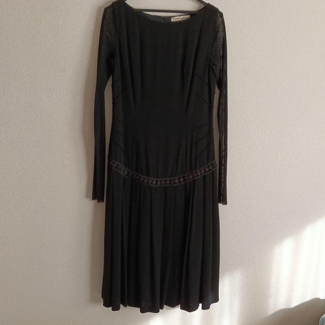 【ヒロココシノ】黒の長袖プリーツワンピースストレッチ素材