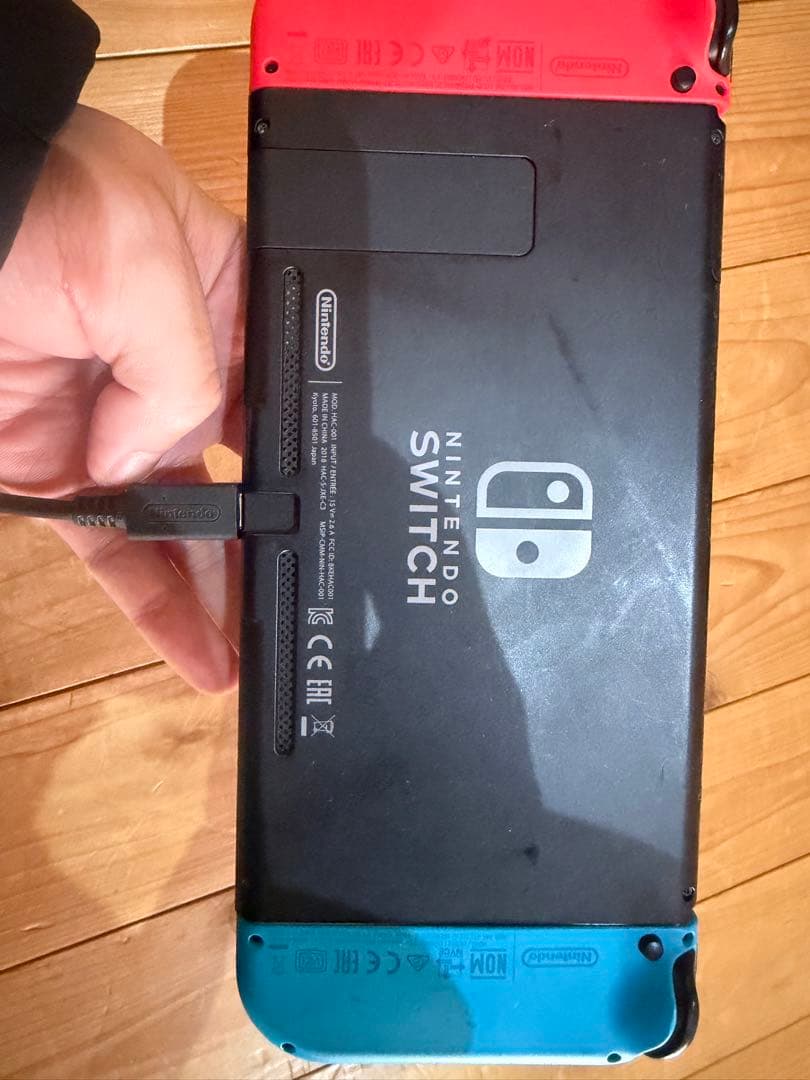 Nintendo Switch 本体 青/赤 Joy-Con 付属