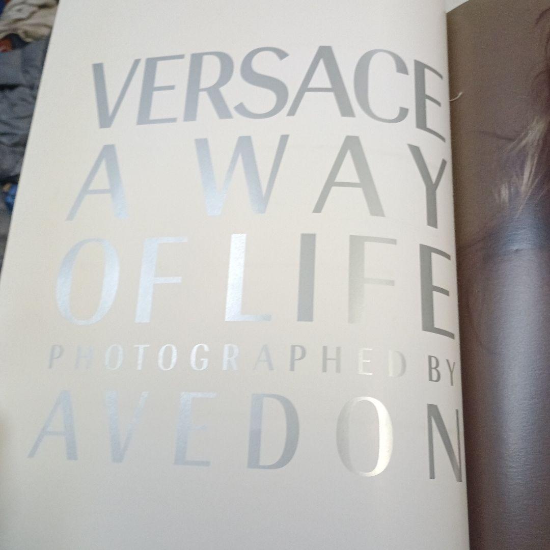 8018）VERSACE ヴェルサーチェ　写真集？カタログ？