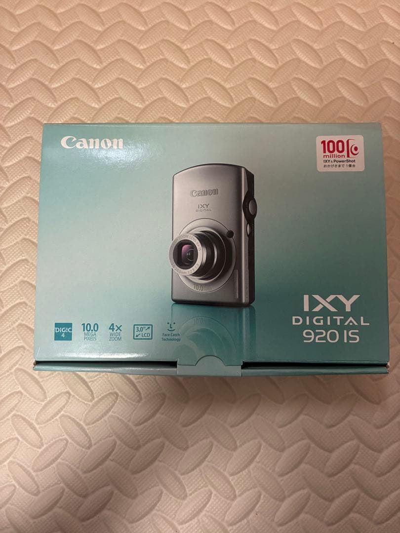 未使用ストラップ付き　canon&キャノン　ixy 920is デジタルカメラ