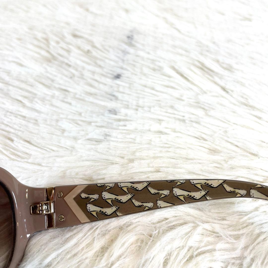 美品　Salvatore Ferragamo　SF683SA　ブラウンレンズ