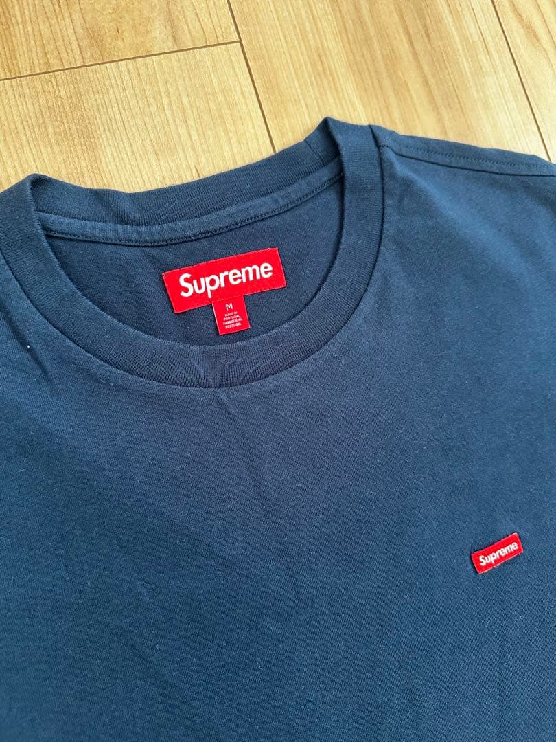 こ*い様 Supreme ネイビー Tシャツ M ボックスロゴ　シュプリーム　新