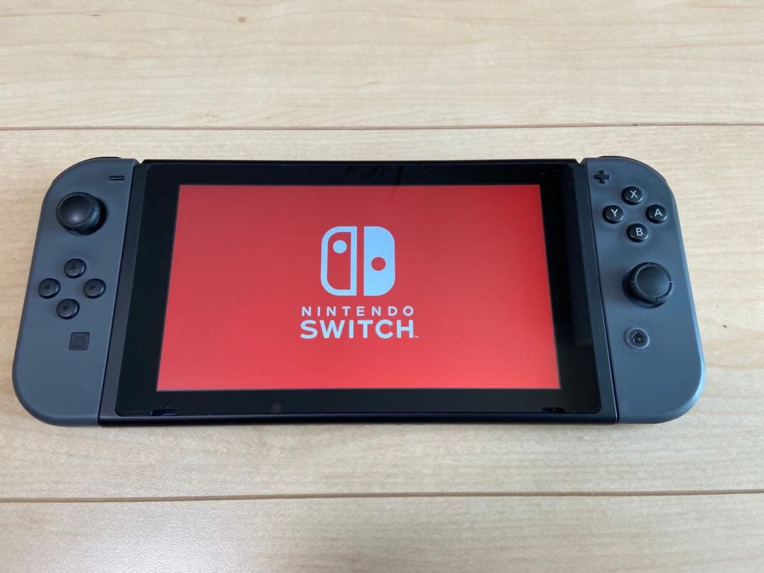あや⭐︎Nintendo Switch 本体 ＋ゼルダの伝説2本＋ケース