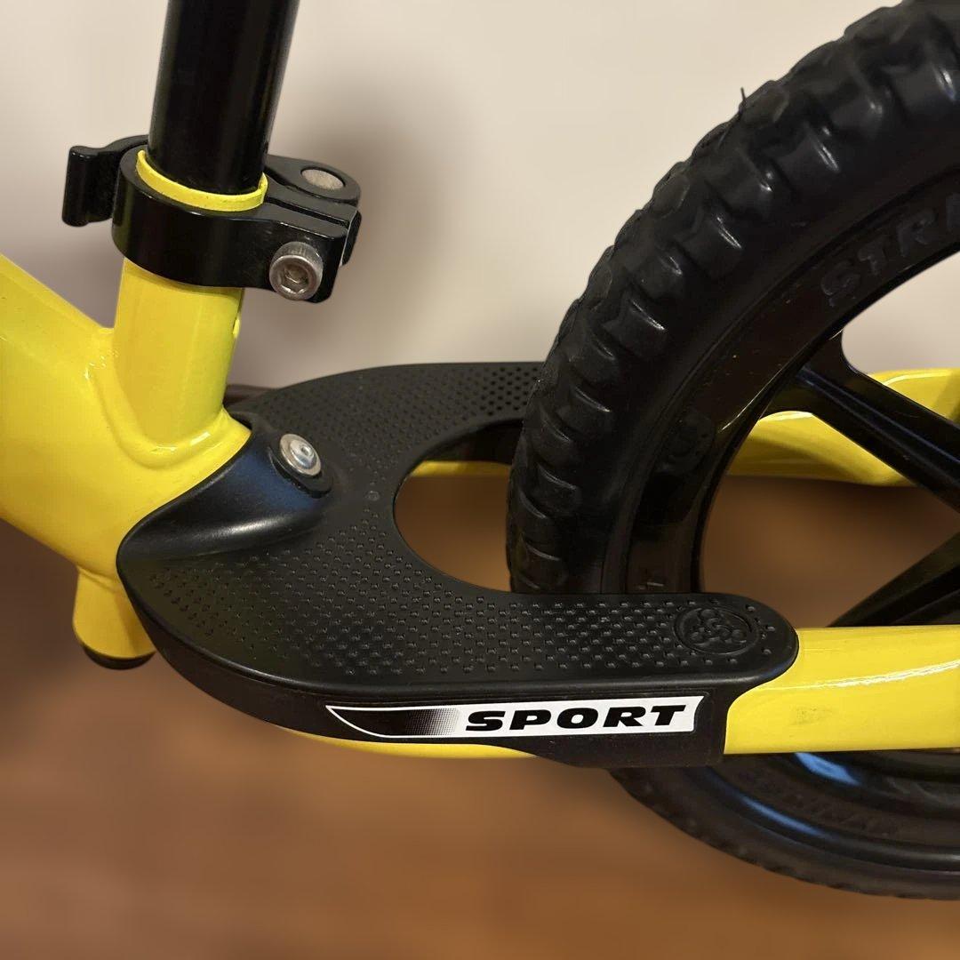 STRIDER ストライダー スポーツ 12インチ 日本正規品 イエロー　黄色