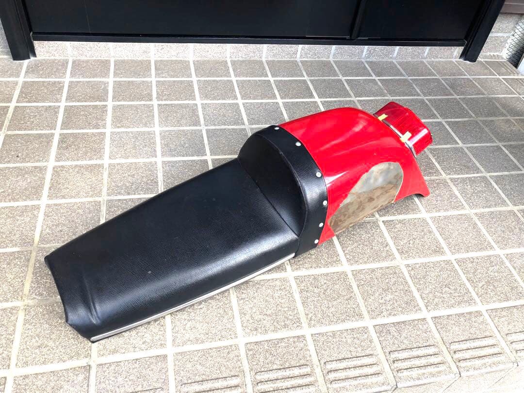 汎用 シングルシート カフェレーサー 旧車 カウル フェンダー テール シート
