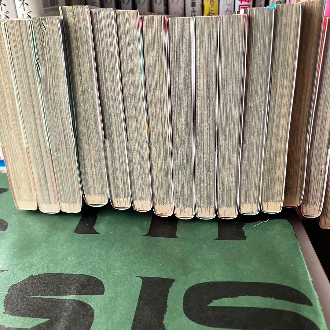 漫画→3冊以上から購入可能