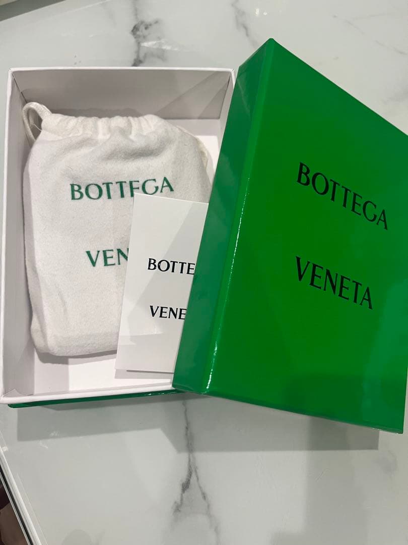 も*️様 【傷あり】BOTTEGA VENETA ボッテガヴェネタ 二つ折り財布