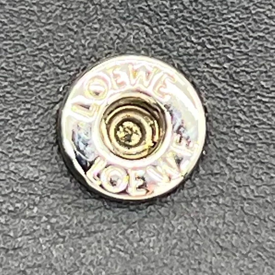 ロエベ　二つ折り財布　スクエアジップ　アナグラム　レザー　本革　ピンク