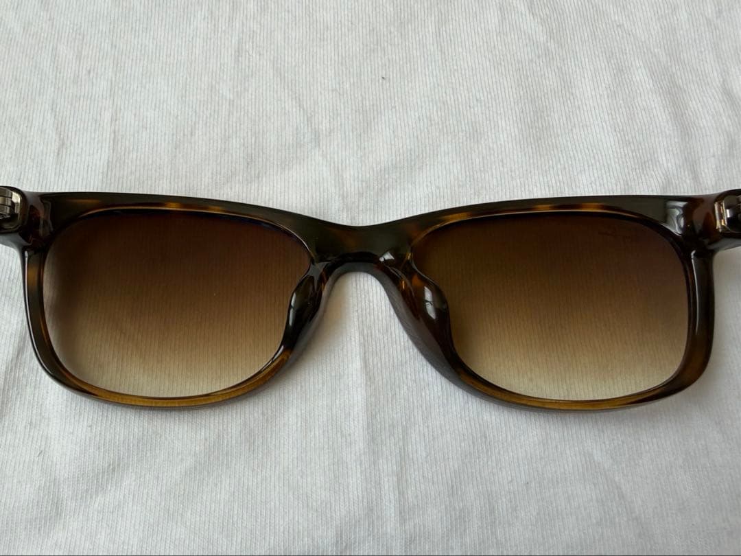 ビ*ム様 連休値下げ中【超美品】Ray-Ban RB2132F サングラス　キム