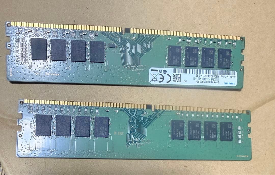 Samsung DDR4 16GB 2Rx8メモリ-2個