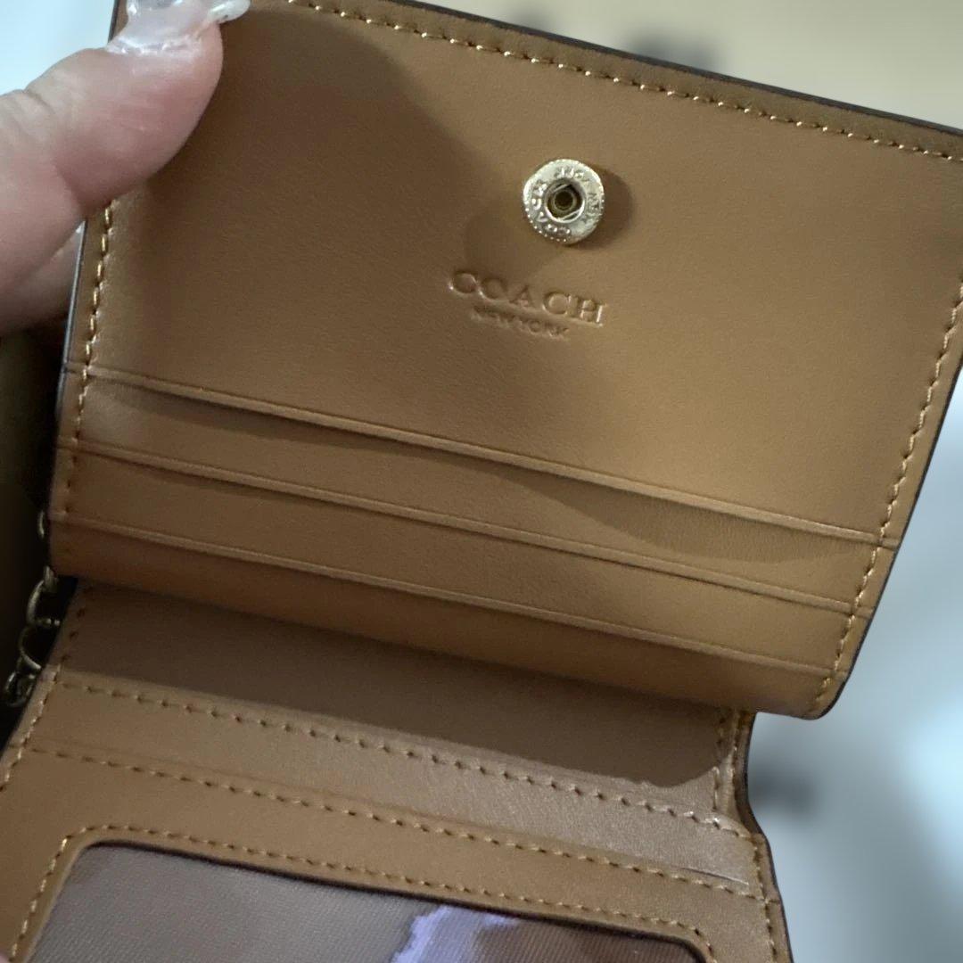 ま*ー様 COACH ホワイト 二つ折り財布