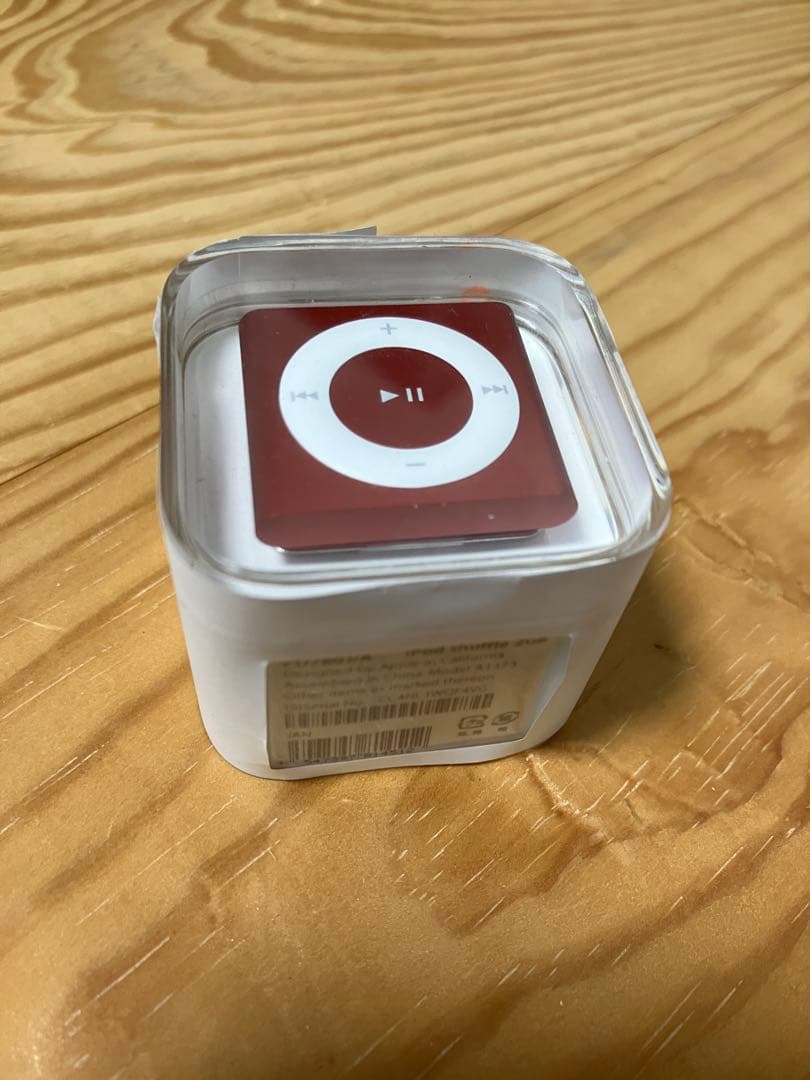 【ほぼ新品/訳あり品】iPod shuffle プロダクト　レッド
