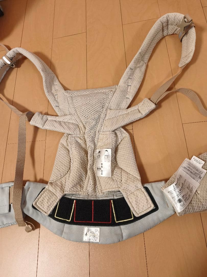 C*g様 エルゴベビー　オムニブリーズ　サンドベージュ