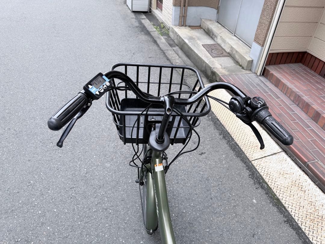 子供乗せ　ヤマハ　電動アシスト自転車 チャイルドシート付き オリーブグリーン