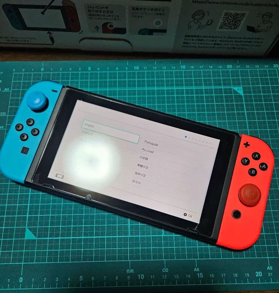 す*ん様 Nintendo Switch 青/赤 本体 + グリップコントローラ