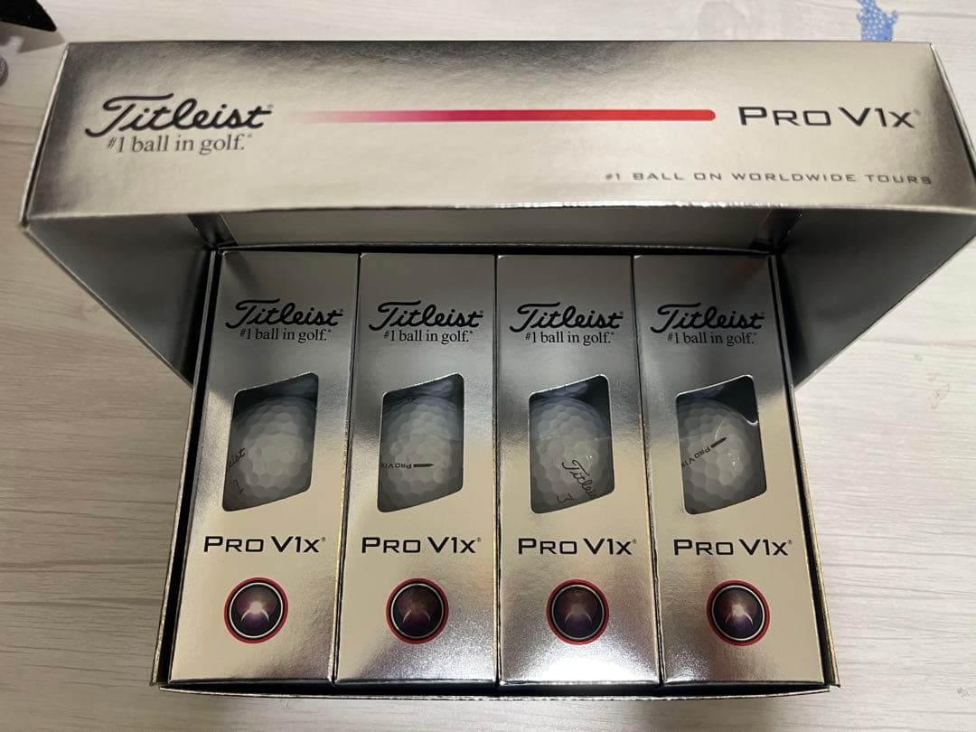 タイトリスト　ProV1x ゴルフボール