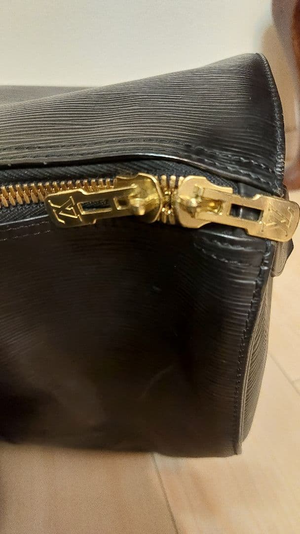 Louis Vuitton エピレザー ボストンバッグ