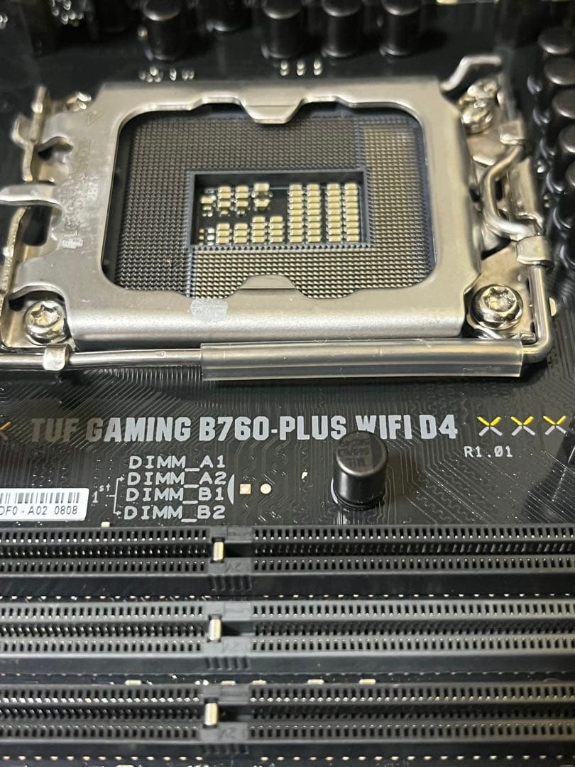 ASUS TUF GAMING B760-PLUS WIFI D4 マザーボード