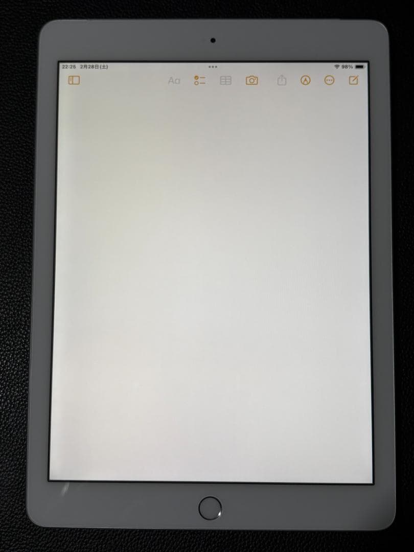 iPad 第６世代 Wi-Fi + Cellular 32GB シルバー