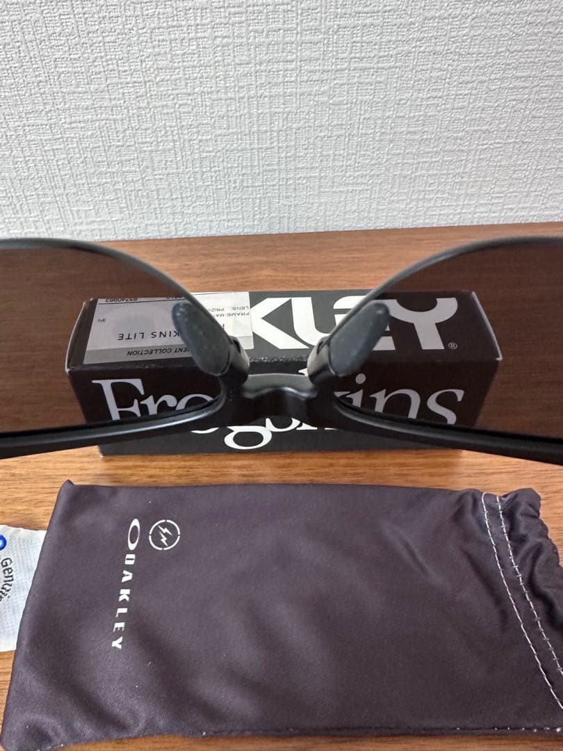 OAKLEY × Fragment Design FROGSKINS LITE