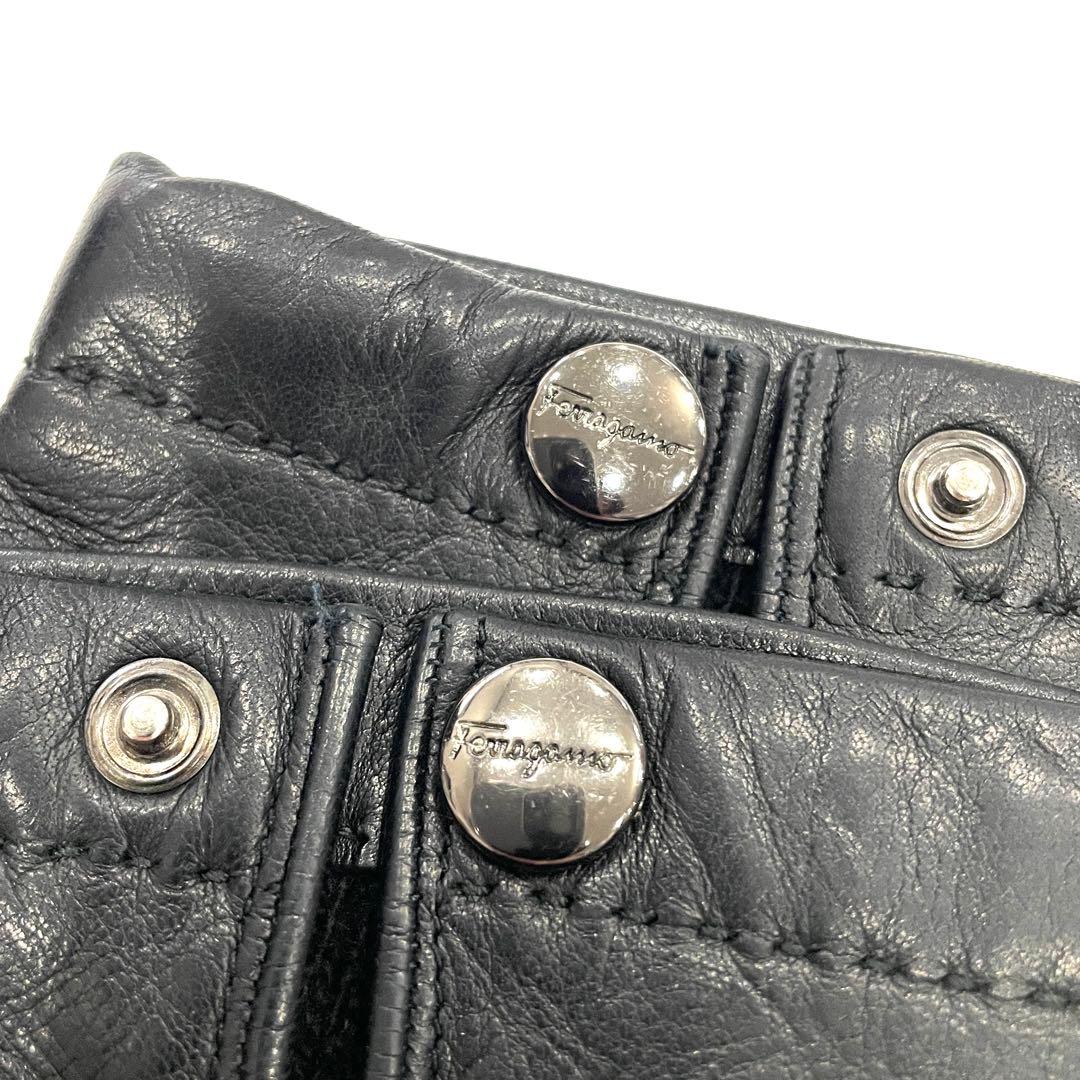 Y502-119　salvatore Ferragamo　レザー手袋　ブラック