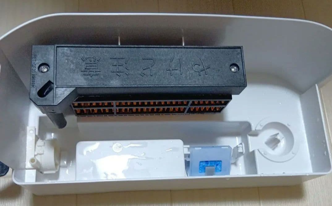 24年製 SHARP HX-SK-12-W プラズマクラスター加湿ファンヒーター