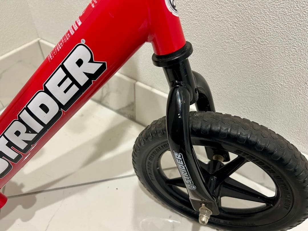 STRIDER バランスバイク 12インチ レッド
