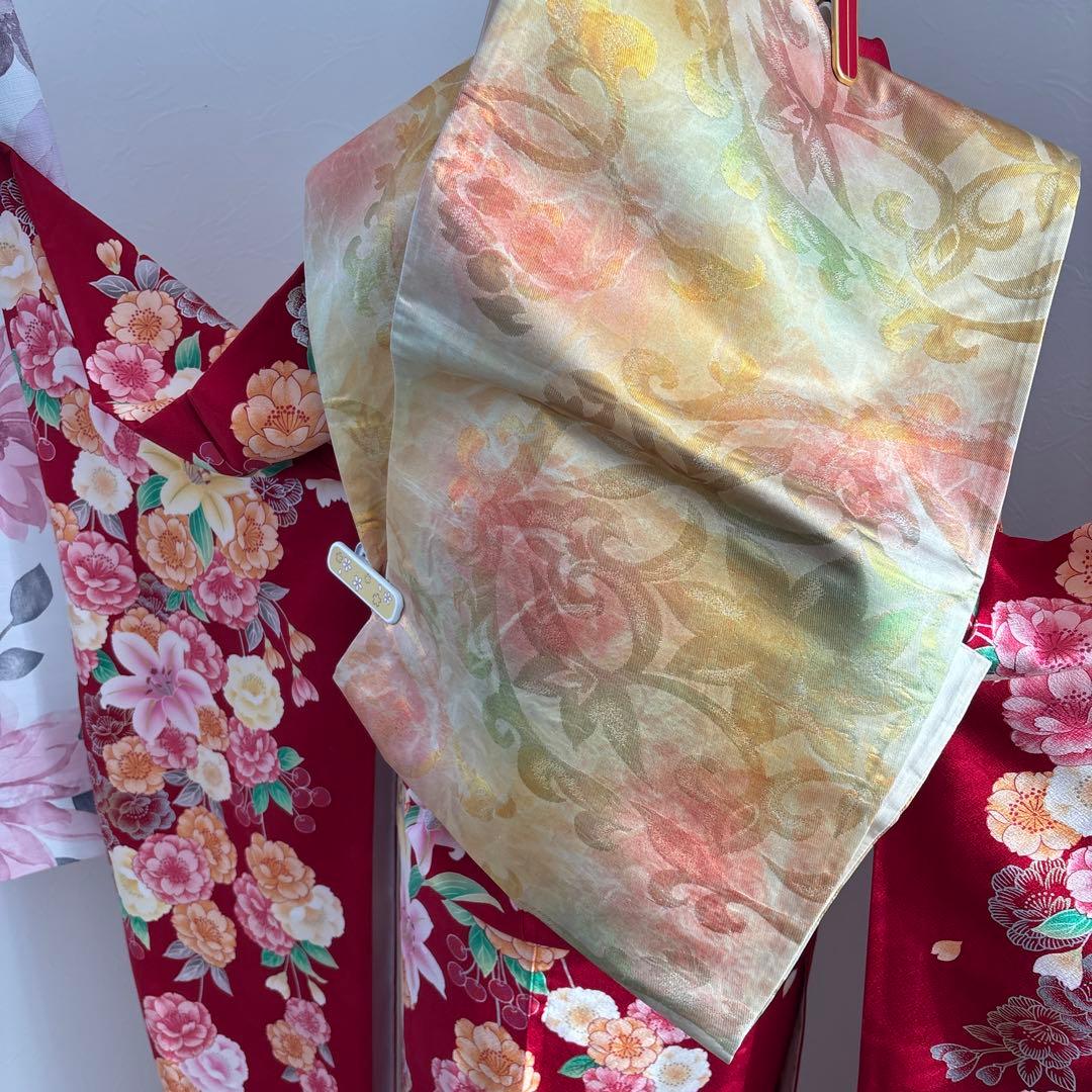 未使用品　しつけ糸付き　正絹豪華振袖フルセット　刺繍　大輪　花　成人式